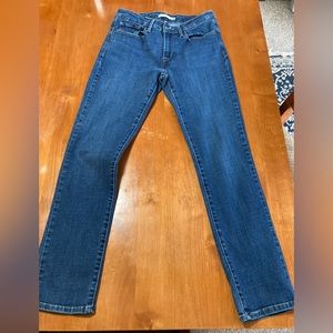 LEVI’S STRAUSS Mid Rise Skinny Jeans 8